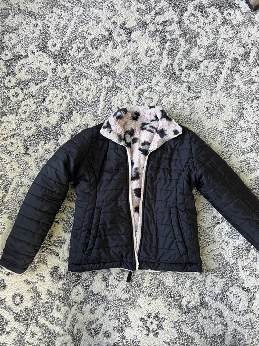 Reversible Black Puffer Jacket with Pink Leopard Sherpa Lining